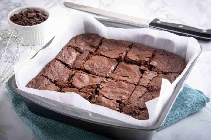 Perché tutti stanno facendo questa torta Tenerina al cioccolato: la