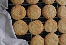 Altro che biscotti al burro, sono questi che devi offrire a Santo Stefano Ricetta dei biscotti di Santo Stefano - RicettaSprint