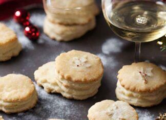 Biscotti dopo al vinello per Natale - RicettaSprint