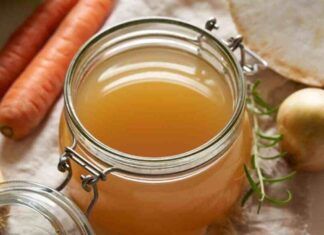 Brodo al colagene