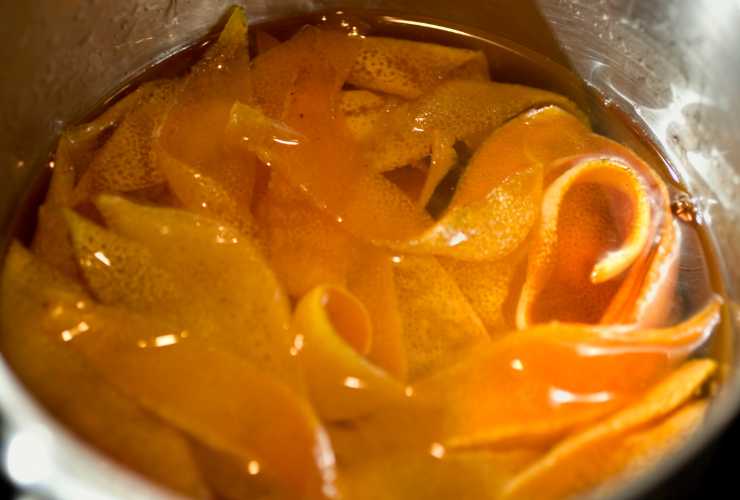Bucce d'arance e cannella insieme rimedio della nonna - RicettaSprint