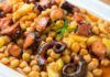 Che ne dici del polpo con ceci e patate alla vigilia di Natale Abbandoniamo un po' la tradizione, vedrai che non deluderai nessuno