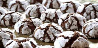 Con un solo uovo e poco cioccolato ti faccio preparare dei biscotti morbidissimi, così rendi magico il Natale