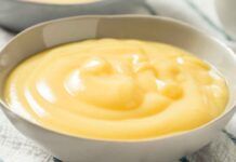 Ricetta della crema pasticcera senza uova e latte - RicettaSprint