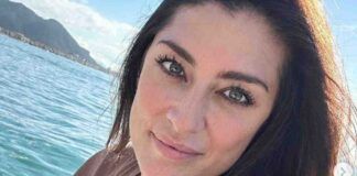 Elisa Isoardi scatenata sulla neve - RicettaSprint