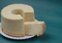 Fluffy cake integrale: la torta buona e leggera che ti puoi mangiare tutti i giorni e a tutte le ore ricettasprint.it