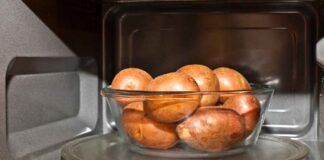 Come bollire le patate al microonde? - RicettaSprint