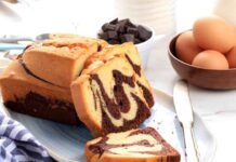 Plumcake variegato al cioccolato senza burro e farina la colazione non è mai stata così light