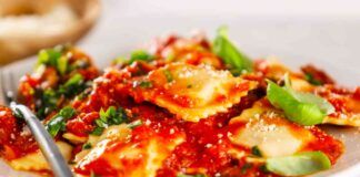 Li preparo in 20 minuti e faccio sempre bella figura: con i Ravioli alla pizzaiola sarà un Natale eccezionale ricettasprint.it