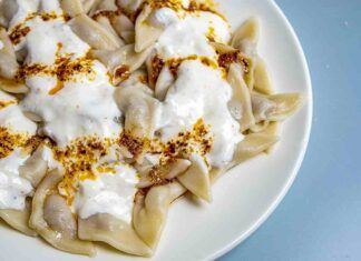 Bastano 20 minuti per questi Ravioli ricotta e funghi, è una ricetta di mia nonna e voglio fartela provare! ricettasprint.it