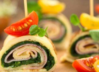 Rotoli di crespelle con spinaci e prosciutto questo si che è un antipasto speciale a Natale