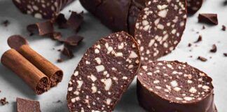 Salame al cioccolato mandorlato - RicettaSprint