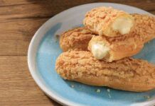 Vuoi prendere per la gola tutti Prepara l'eclair ripieni di crema, li divoreranno in un sol boccone