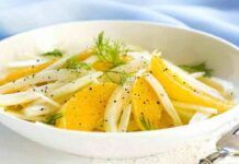 Aiuta la digestione con l'insalata di finocchio e arance, a Natale altro che ammazza caffè