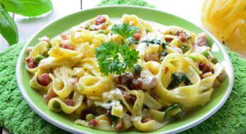 Basta mettere piselli e pancetta e altri due ingredienti e prepari una primo piatto da urlo, sparisce subito dia piatti