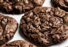 Biscotti leggeri senza uova e burro: la dieta non sarà più un incubo Biscotti al cioccolato senza burro e uova - RicettaSprint
