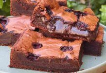 Brownies fondenti all'amarena: con la mia versione cremosa prepari una merenda da sogno