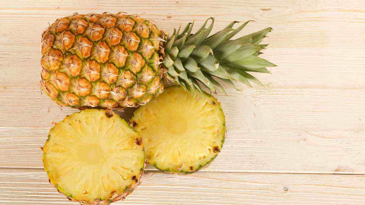 Cosa fare delle bucce di ananas? - RicettaSprint