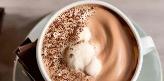 La colazione meglio del bar te la faccio io, col cappuccino al cioccolato in 2 minuti ti prepari un grande buongiorno
