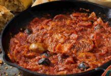 Ti bastano quattro pomodori per una cena con i fiocchi, anche tu rimarrai a bocca aperta
