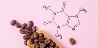 Cosa fa troppa caffeina, gli effetti su fisico e cervello