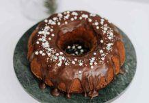 Ciambella al doppio caffè: Per un buongiorno energizzante e goloso, questa torta sprint è perfetta!