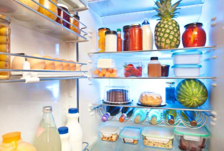 Come eliminare le gocce d'acqua nel frigorifero - RicettaSprint