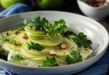 Ho deciso che devo dimagrire, per pranzo mi preparo questa insalata depurante con pochissime calorie: mangiala un giorno si e uno no Insalata depurante