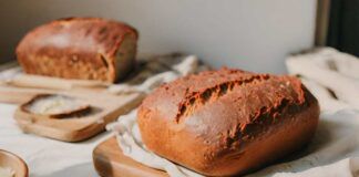 Ho provato la ricetta del mio fornaio il pane casareccio lo faccio al pomodoro neanche una briciola resta