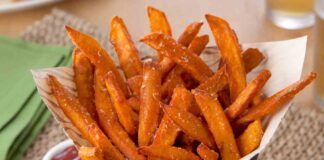 Stai a dieta? Alle patatine non rinunciare: falle con la zucca, sono buonissime e croccantissime le puoi mangiare anche spesso