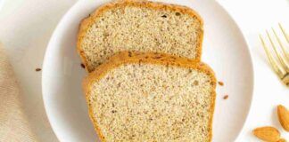 Plumcake mandorle e fiocchi di latte: leggera nuvola golosa, un dolce perfetto da tenere sempre pronto