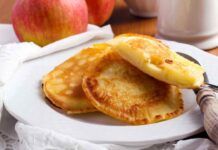 Queste frittelle di mele le puoi mangiare anche dopo cena sono super leggere, scopri come prepararle