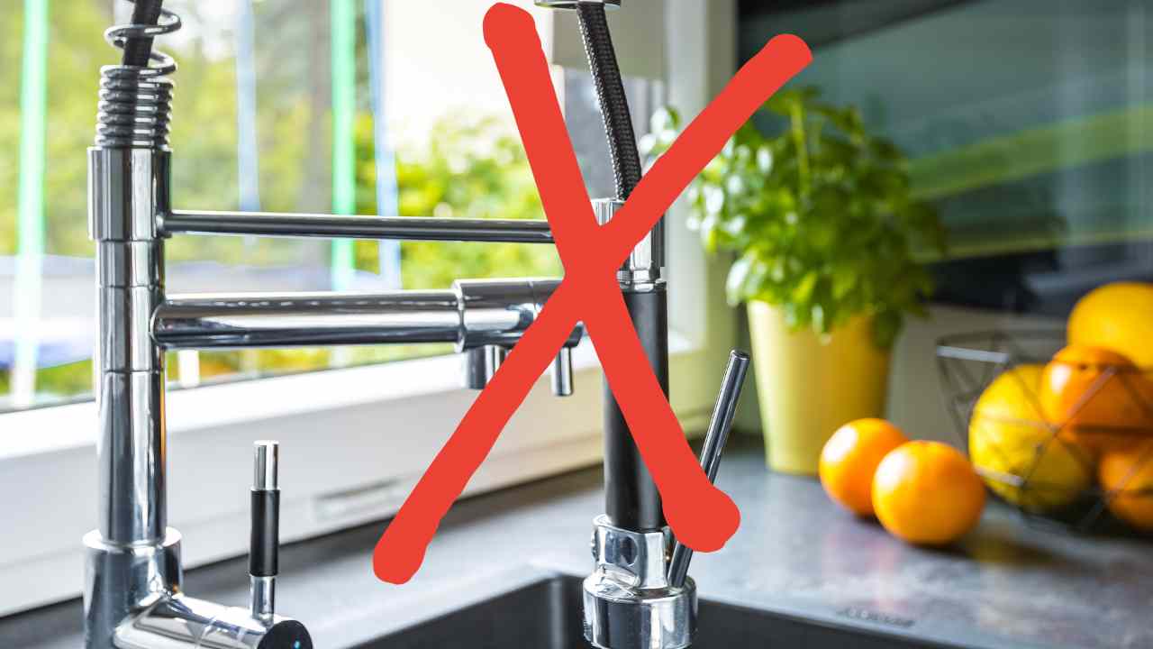 Alimenti da non pulire al rubinetto, quali sono e che pericoli si corrono