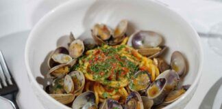 Spaghetti con vongole e pomodorini: c'è solo un modo per avere la ricetta perfetta, ecco il mio trucchetto ricettasprint.it
