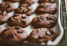 Biscotti al cioccolato imperdibile - RicettaSprint