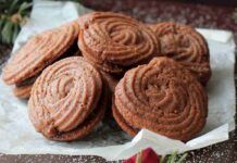 Da quando i biscotti li faccio col frullino ci metto un attimo e li ho provati in tanti gusti, ma con il cacao e lo zenzero sono i miei preferiti.
