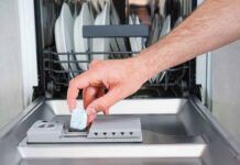 Brillantante nella lavastoviglie addio - RicettaSprint