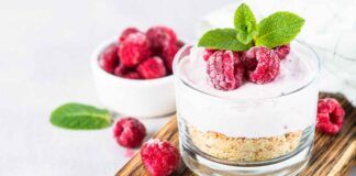 Cheesecake al bicchiere dopo cena - RicettaSprint