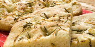 Focaccia con crescenza - RicettaSprint