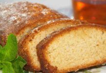 Frutta troppo matura in frigo Frullala aggiungila a questo impasto e sforni un dolce strepitoso per la colazione, lo faccio ogni due giorni
