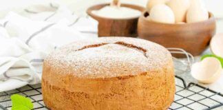 Innamorati del profumo e sapore delle arance con questa torta veloce e leggera: faccio il Pan d'arancia, senza le uova solo 145 kcal