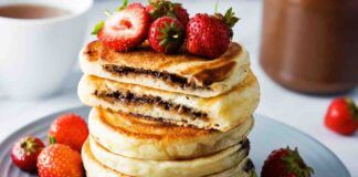 Li porti in tavola e spariscono in un attimo: i pancake ripieni diventeranno il tuo cavallo di battaglia, faranno impazzire pure tuo marito!