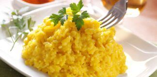 Risotto alla milanese per pranzo - RicettaSprint