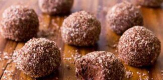 Solo 10 minuti e il mio ingrediente preferito: per questi tartufini cocco e cioccolato ti serve la ricotta e si sciolgo in bocca