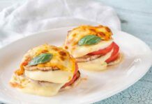 Te le faccio a sandwich le zucchine, ci metto la provola, il prosciutto e il pomodoro e devo dire che prendo per la gola anche mio marito Te le faccio a sandwich le zucchine, ci metto la provola, il prosciutto e il pomodoro e devo dire che prendo per la gola anche mio marito