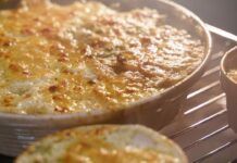 La ricetta che sta spopolando sul web ti occorrono le patate e il formaggio, certo che si che fai un figurone