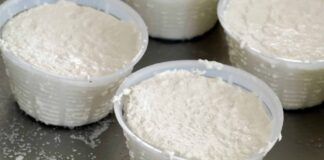 Ho provato a fare delle praline- tartufini, con quello che mi era rimasto della ricotta, li ho fatti ma sono finiti in un lampo
