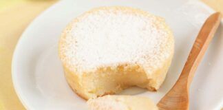 I tortini alla panna con la ricotta li devi mangiare solo caldi, provali per dessert saranno un successone