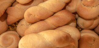 Biscotti a treccia della nonna, questi sono davvero a prova di inzuppo per il lette! - RicettaSprint