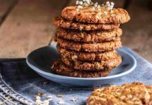 Biscotti cocco e banane, ricetta del dietologo da 60 kcal: buoni e veloci, io li faccio anche appena sveglia ci metto proprio un minuto!
